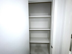 Palms Apartments in Los Angeles, CA - Building Photo - Building Photo