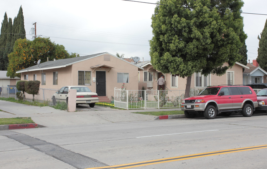 6245 State St in Huntington Park, CA - Building Photo