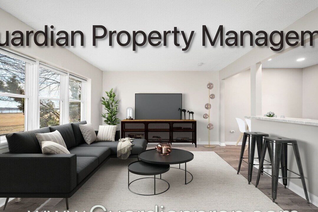 3118 W Bde Maka Ska Blvd in Minneapolis, MN - Building Photo