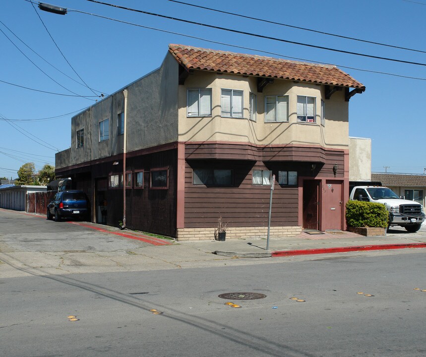 283 Lindbergh St in San Mateo, CA - Building Photo