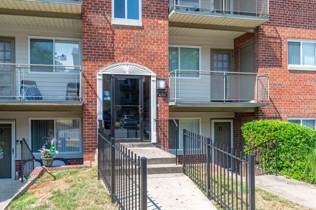 Gateway Gardens in Bladensburg, MD - Foto de edificio - Building Photo