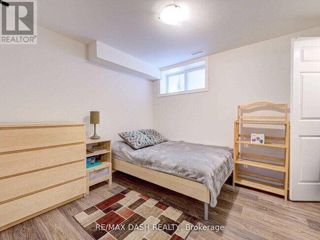 property at 14 Ness Rd