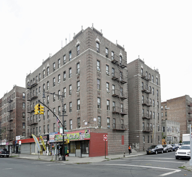 2707 Barnes in Bronx, NY - Building Photo - Primary Photo