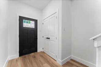 8205 Carver Rd in Houston, TX - Building Photo - Building Photo