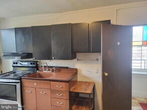 835 W Marshall St in Norristown, PA - Building Photo - Building Photo