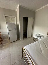 9710 NW 24th Ct in Sunrise, FL - Building Photo - Building Photo