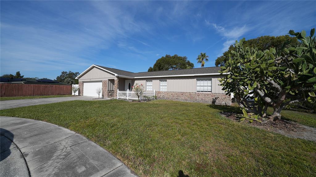 1493 Orange Blossom Ct in Kissimmee, FL - Building Photo