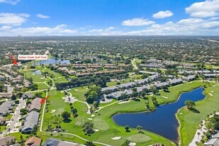 128 Moccasin Trail S in Jupiter, FL - Building Photo