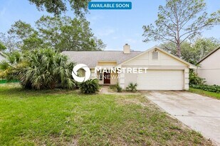 2767 Silver Ridge Dr in Orlando, FL - Building Photo