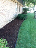 602-616 Dundee Ln - 8 unit in Hartland, WI - Building Photo