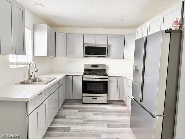 property at 1720 Cordoba Ln