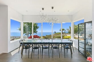 27450 Calicut Rd in Malibu, CA - Building Photo - Building Photo