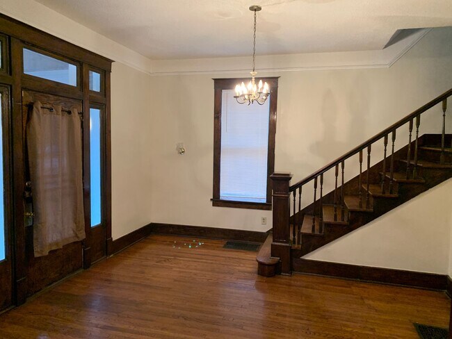 1244 Overton Park Ave in Memphis, TN - Building Photo - Building Photo