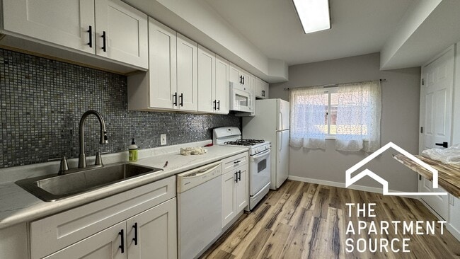 5536 W Windsor Ave, Unit 1