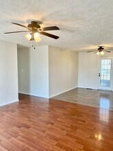 1043 Tolliver Way in Clarksville, TN - Building Photo - Building Photo
