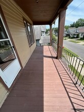 110 Hawthorne Ave, Unit Unit 2 in Utica, NY - Building Photo - Building Photo