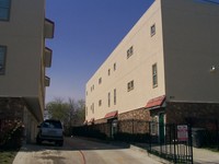 Virginia Place in Dallas, TX - Building Photo - Building Photo