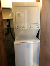 1321 Turpin St in Anchorage, AK - Building Photo - Building Photo