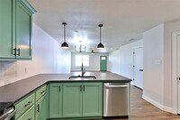 2323 S 18th St photo'