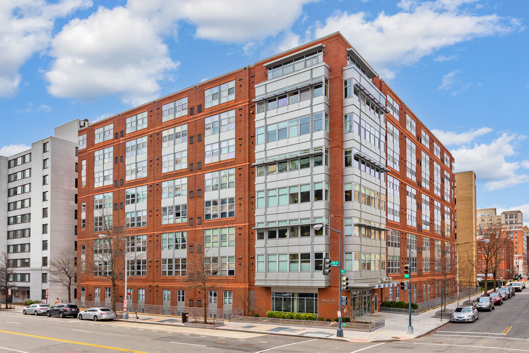 Radius Condos in Washington, DC - Building Photo