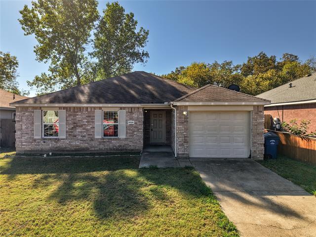 8526 Bearden St in Dallas, TX - Building Photo