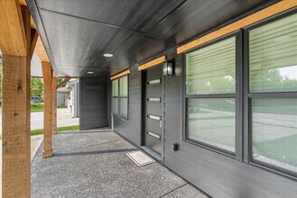 5219 Cosby St in Houston, TX - Building Photo - Building Photo