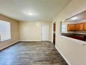 5564 Banyan Ct in Baton Rouge, LA - Building Photo - Building Photo