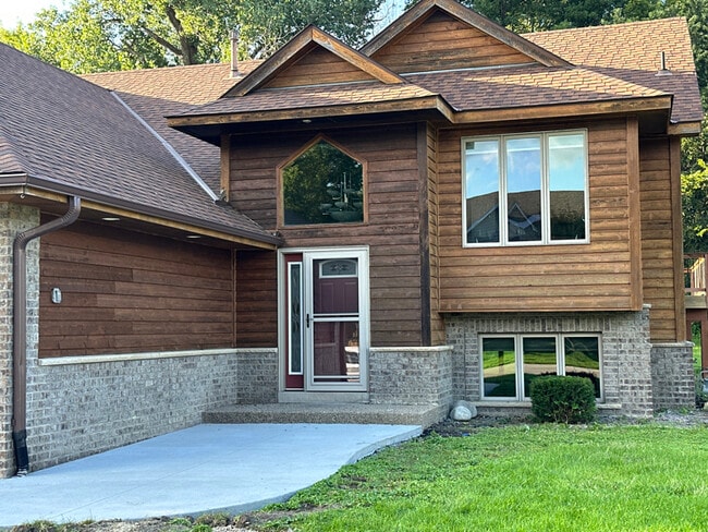 180 Luisa Ct