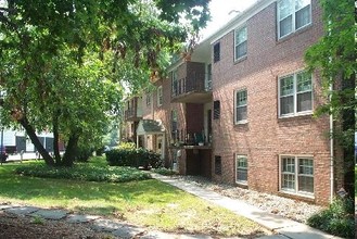 Homeland Gardens Apartments in Baltimore, MD - Building Photo - Building Photo