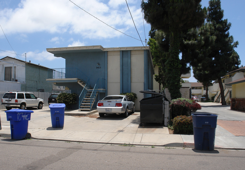 1413 HEMLOCK in Imperial Beach, CA - Building Photo