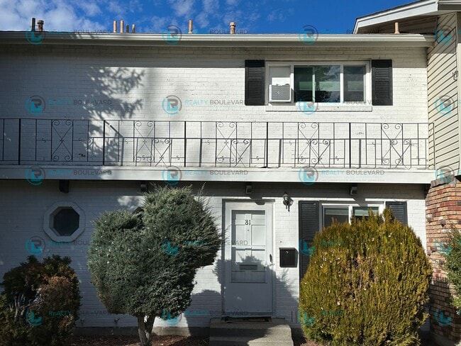 81 Smithridge Park in Reno, NV - Building Photo - Building Photo