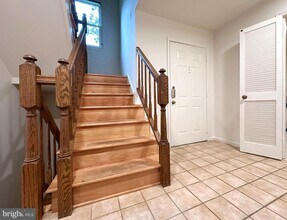 7519 Heatherton Ln in Potomac, MD - Building Photo - Building Photo