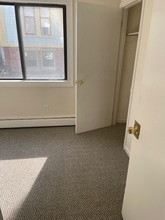 25 Waterman Ave in East Providence, RI - Building Photo - Building Photo