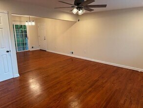 165 Susan St in Toms River, NJ - Building Photo - Building Photo