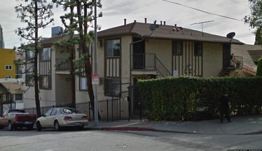 402 S Bonnie Brae St in Los Angeles, CA - Foto de edificio - Building Photo