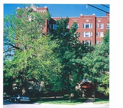 Galaxy Apartments in Tulsa, OK - Building Photo - Building Photo