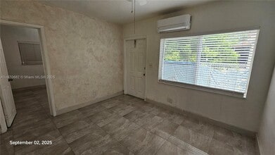 1830 Monroe St in Hollywood, FL - Building Photo - Building Photo