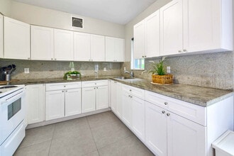 435 NE 69th St in Miami, FL - Building Photo - Building Photo