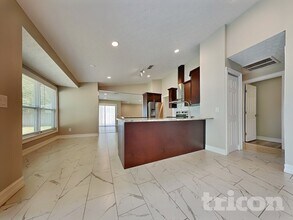 21521 Curlew Ct in Lutz, FL - Building Photo - Building Photo