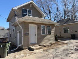 1817 Virginia St in Sioux City, IA - Building Photo