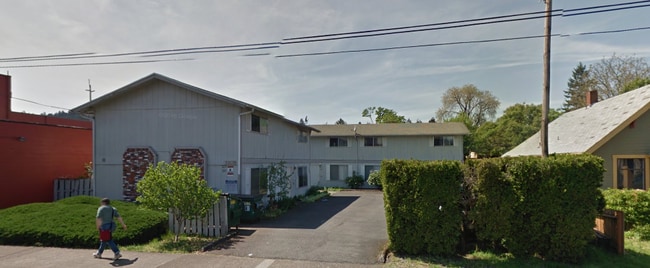 property at 339 SE 79th Ave