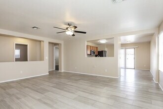 3042 W Casino Ave in Phoenix, AZ - Building Photo - Building Photo