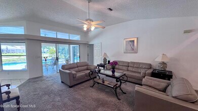 615 Sheridan Woods Dr in Melbourne, FL - Building Photo - Building Photo