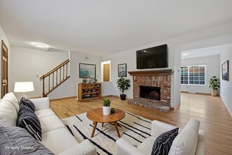 7373 S Knolls Way in Centennial, CO - Building Photo - Building Photo