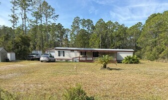 9875 Crotty Ave in Hastings, FL - Building Photo