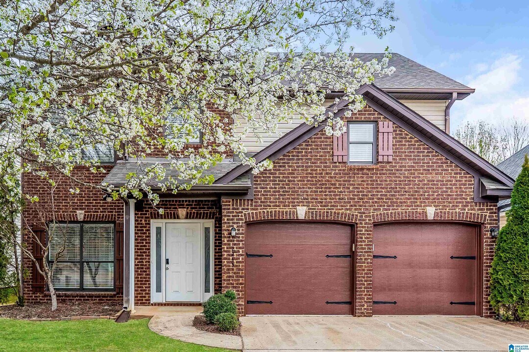 2245 Rushton Ln in Moody, AL - Building Photo