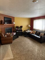 6730 Ryan Gulch Rd in Silverthorne, CO - Building Photo