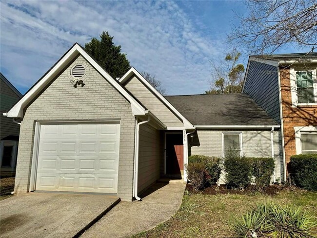 property at 8016 Woodlake Dr