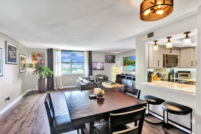 property at 1050 SE 15th St