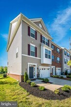 7780 Dagny Wy in Elkridge, MD - Foto de edificio - Building Photo
